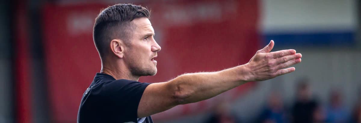 Bell: ‘Colchester will come out all guns blazing’ — Crewe news photo